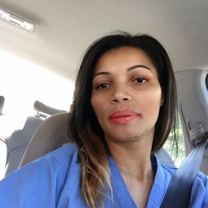 Meet your Posher, Romy